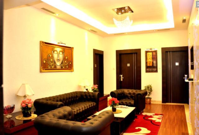 Hotel Dayal International, จัมเชดปูร์ ภายนอก รูปภาพ