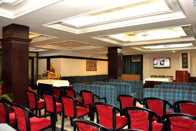 Hotel Dayal International, จัมเชดปูร์ ภายนอก รูปภาพ