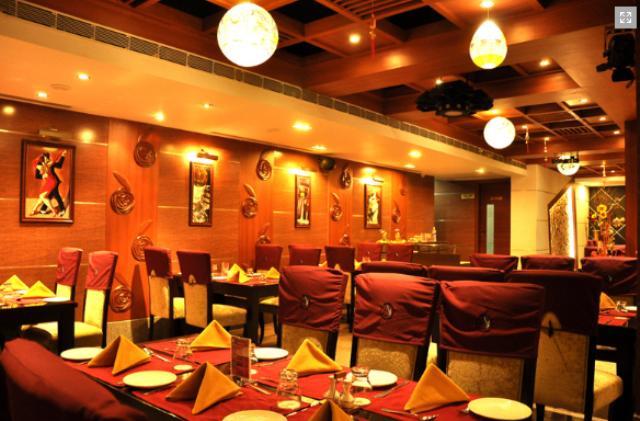 Hotel Dayal International, จัมเชดปูร์ ภายนอก รูปภาพ